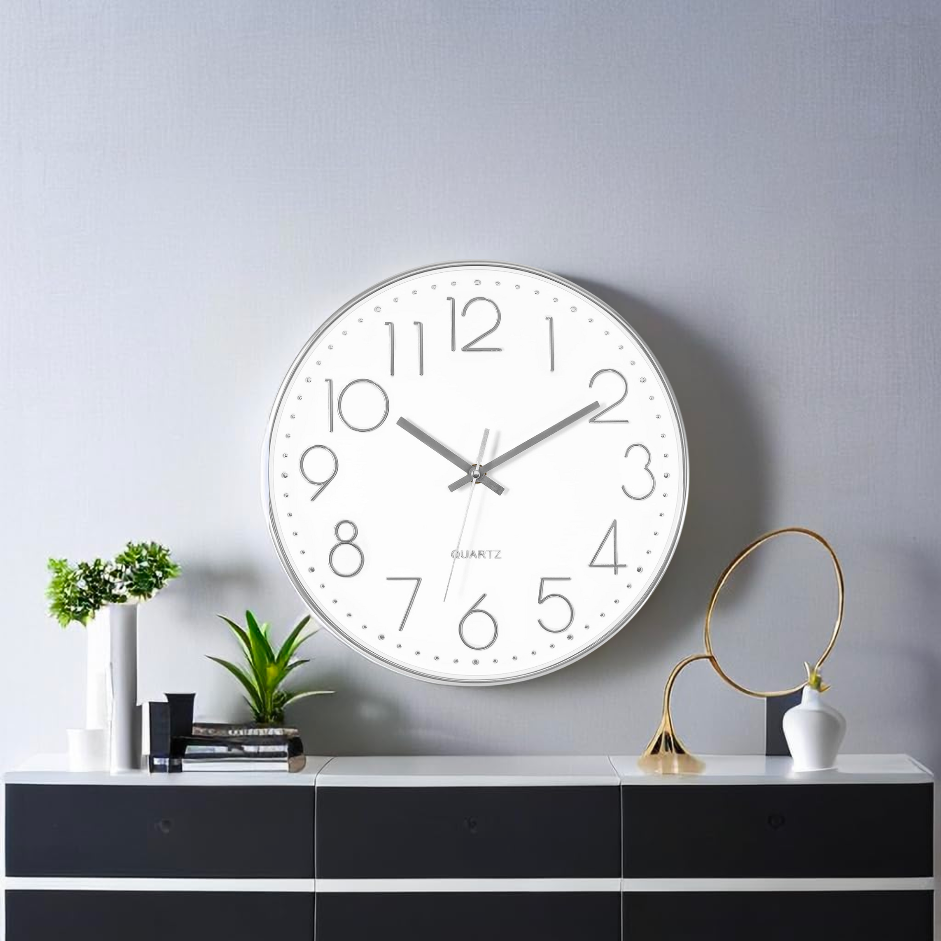 Wanduhr 30cm Weiß Silber