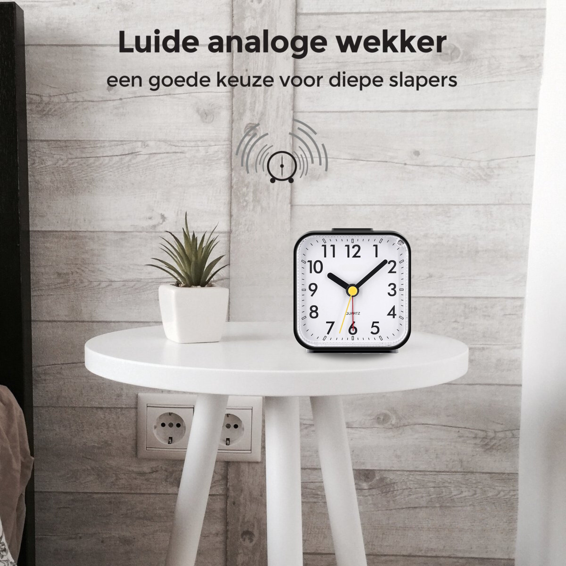 Analoger Wecker, quadratisch, Schwarz